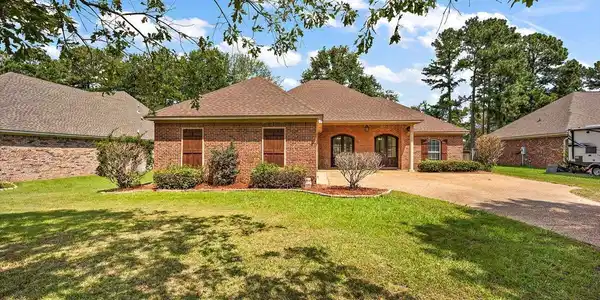 521 Pelahatchie Shore Drive