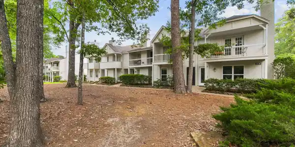 550 Post Road