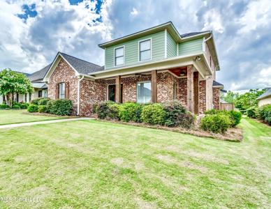 607 Arbor Way
