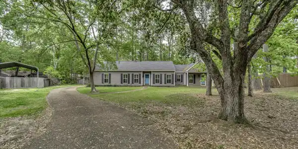 Image 2: Front of House