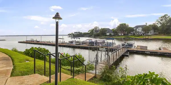 Image 3: 49-web-or-mls-Unit 708-Point Clear-49