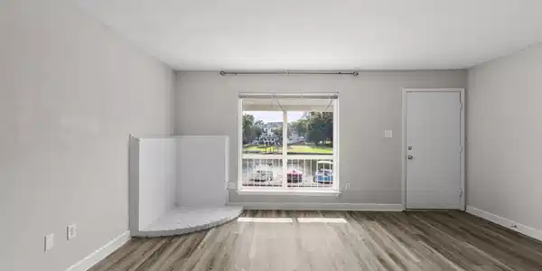 Image 4: 11-web-or-mls-Unit 708-Point Clear-11