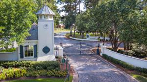 119 PENINSULA DR