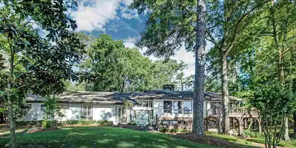 115 COACHMAN'S RD