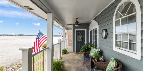62 LAKE BARNETT DR
