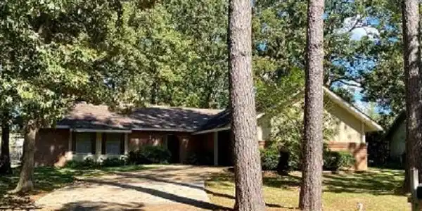 247 BAY PARK DR