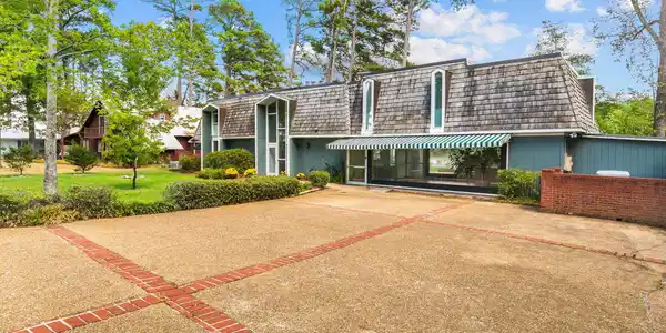 708 Forest Point Drive