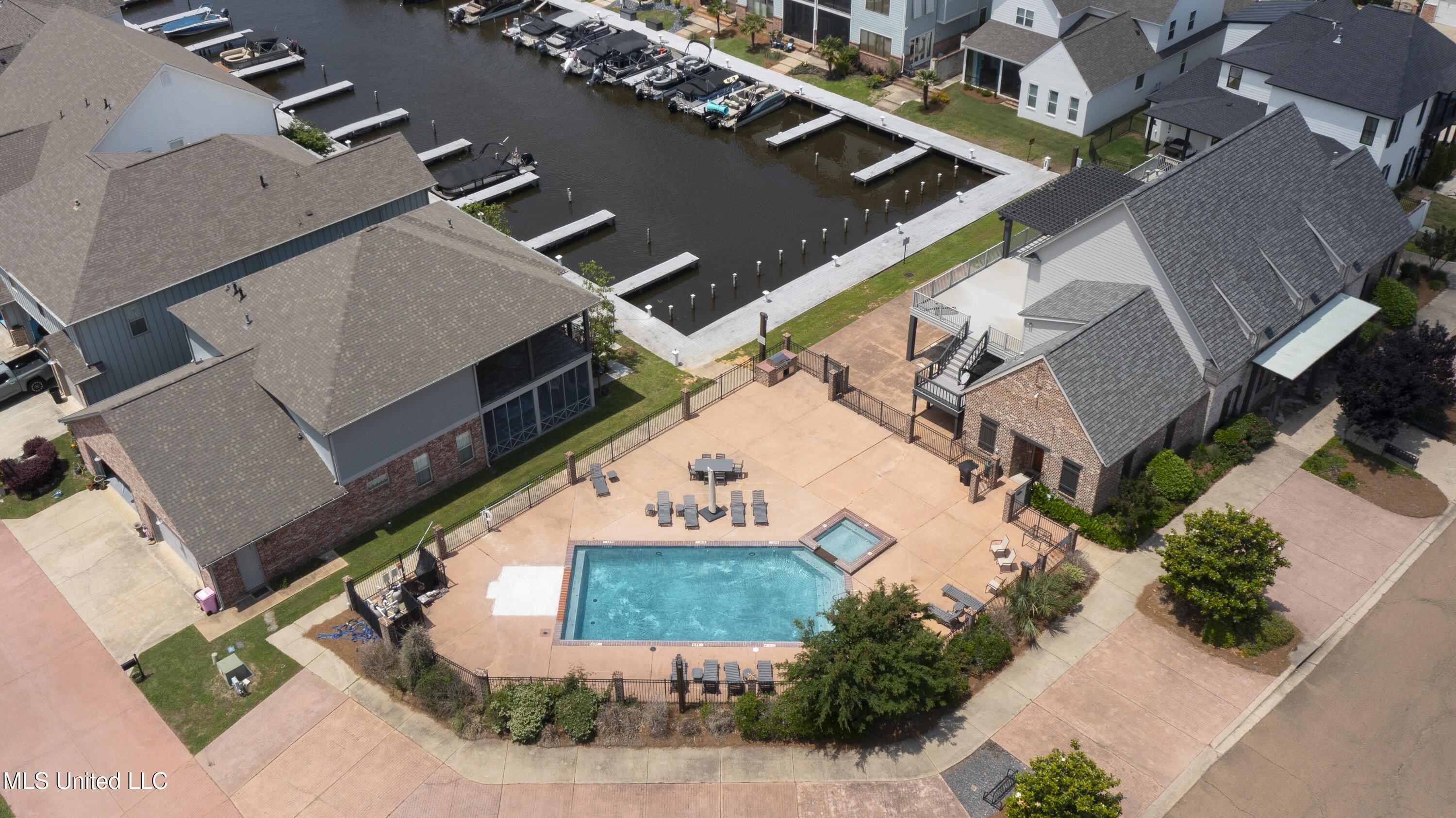 Image 3: Arbor Landing-May 2024-15