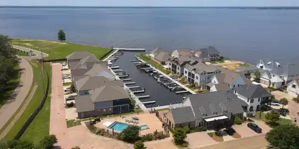 Image 4: Arbor Landing-May 2024-16