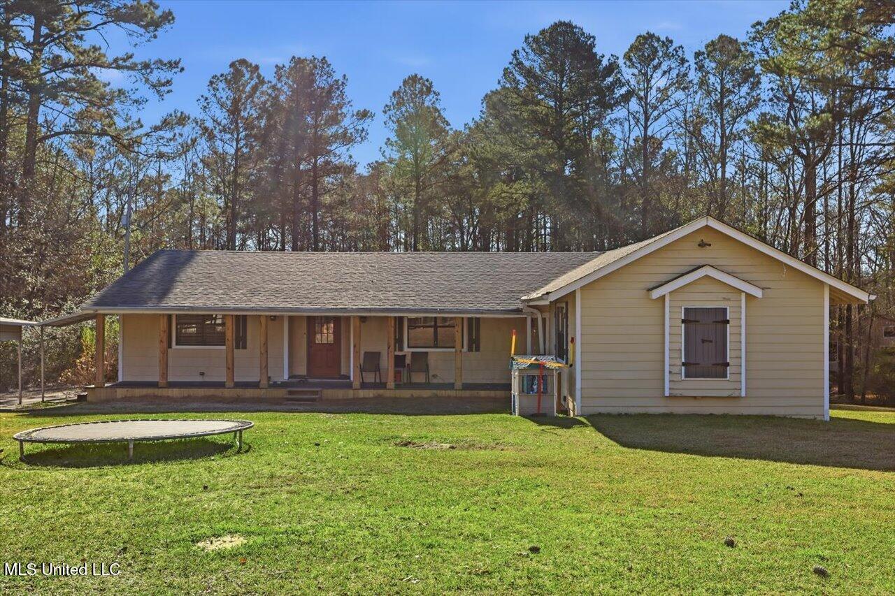 Image 2: 02-501 Pine Ridge Rd _ Home Tours MS