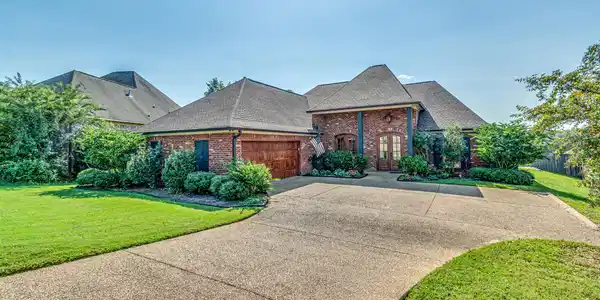402 N N Haven Court