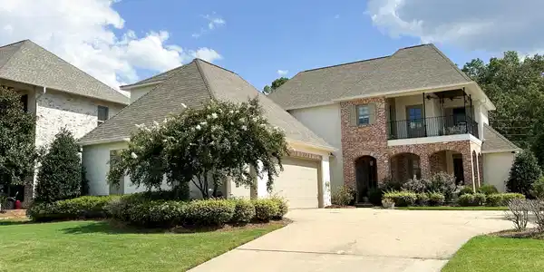 228 Arbor Trail