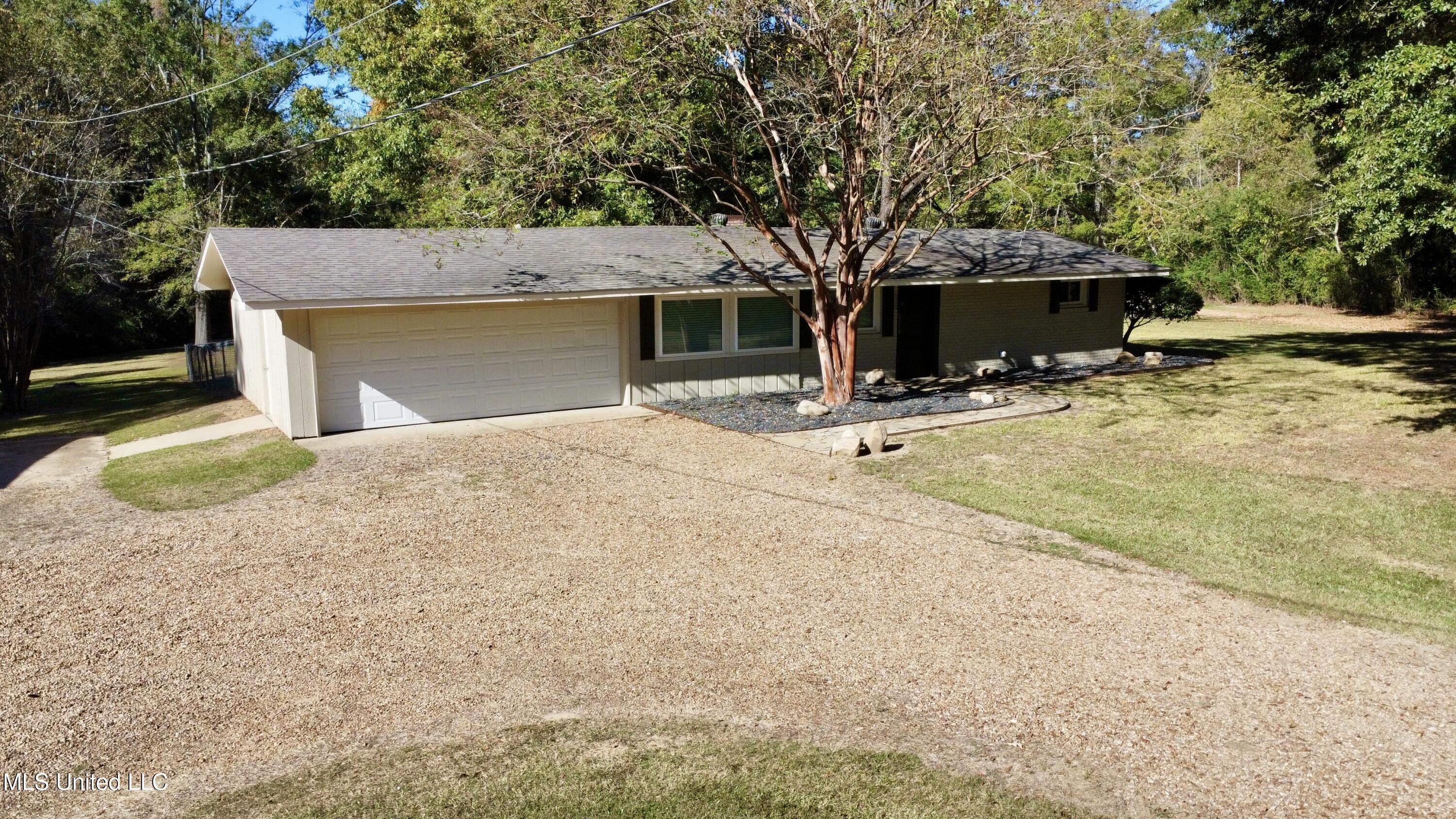 Image 2: Front of Home