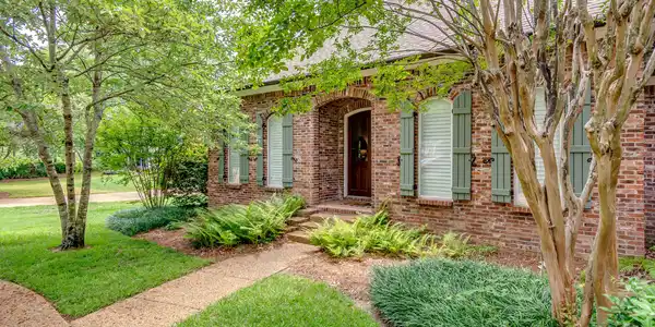 1025 Monet Cove