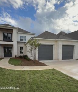 112 Heron'S Bay Circle