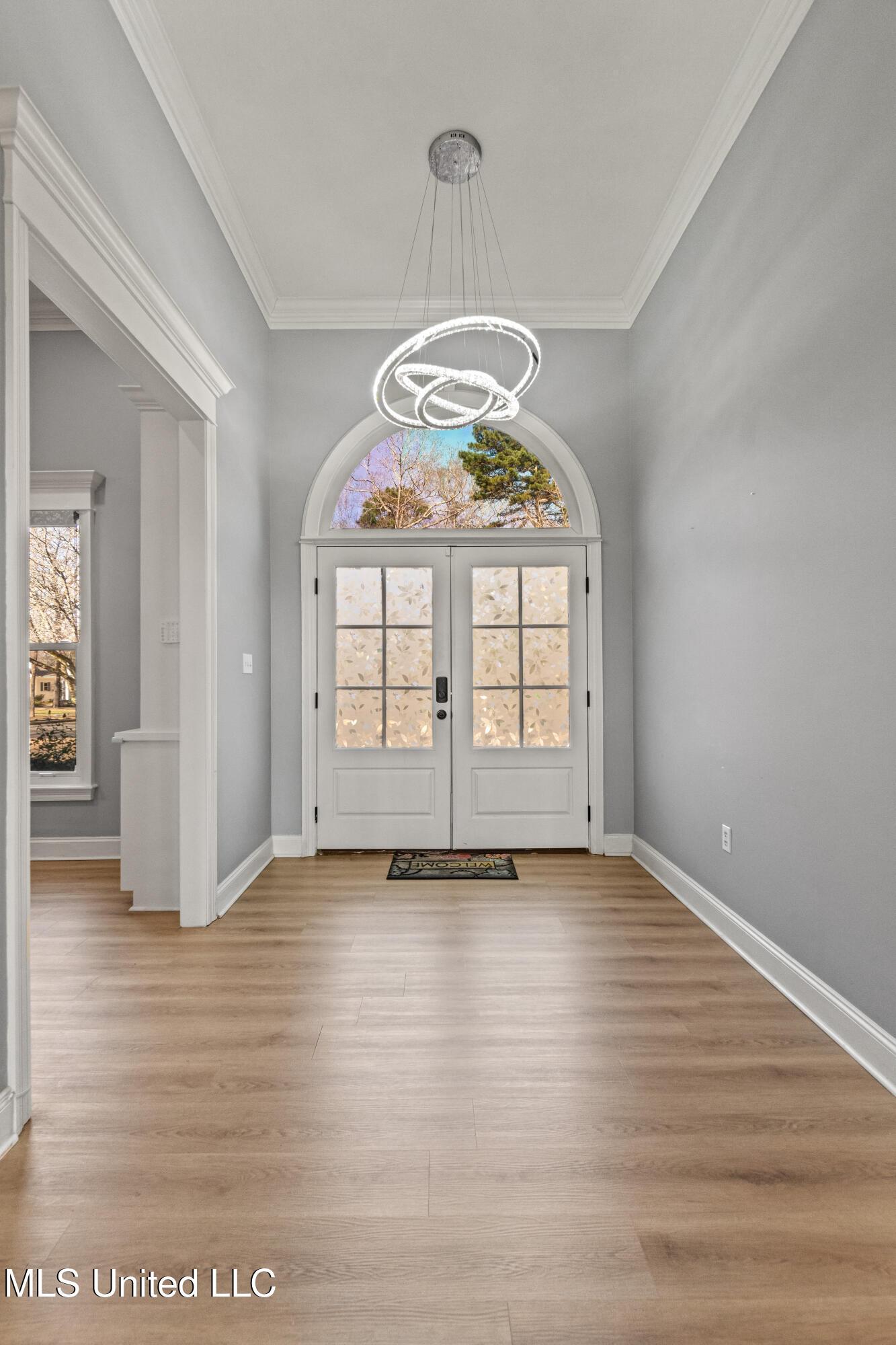 Image 4: 49_Canebrake_Blvd-1