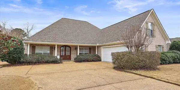 117 Eastside Drive