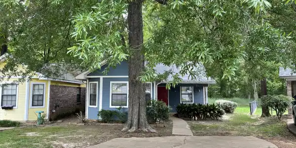 233 Brendalwood Boulevard