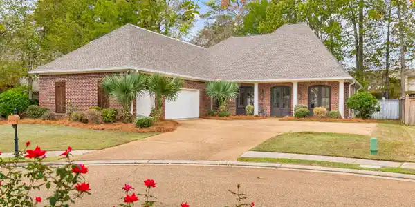 223 Lighthouse Lane