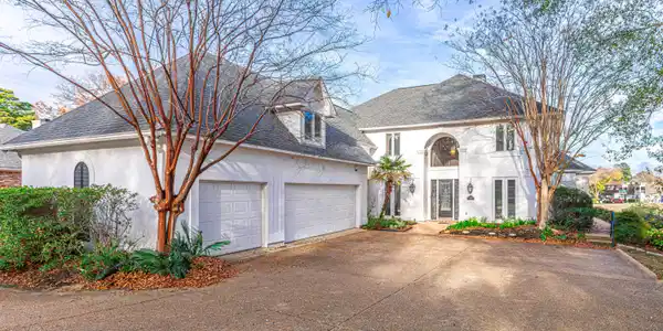 149 Overlook Pointe Drive
