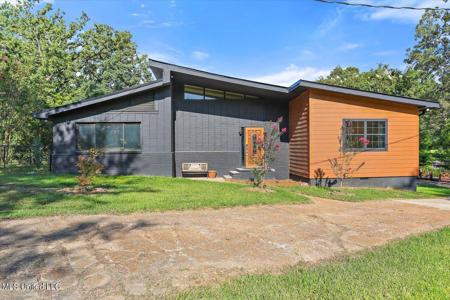 108 Kimwood Place