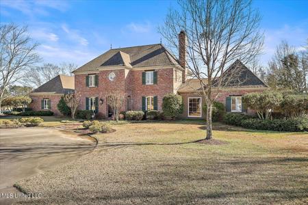 106 Cove Lane