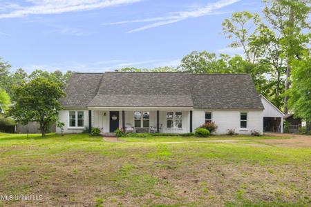 222 Bay Park Drive