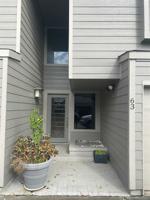 63 BREAKERS LN
