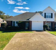 218 WOODLAKE DR