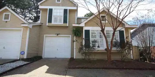 816 HARBOR BEND DR