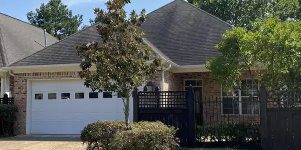 40 Charleston Circle