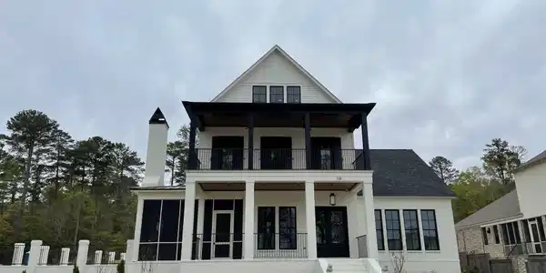 118 Natchez Drive N