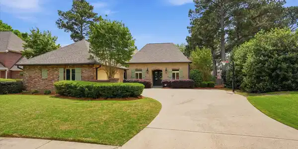 502 Eastlake Forest Drive