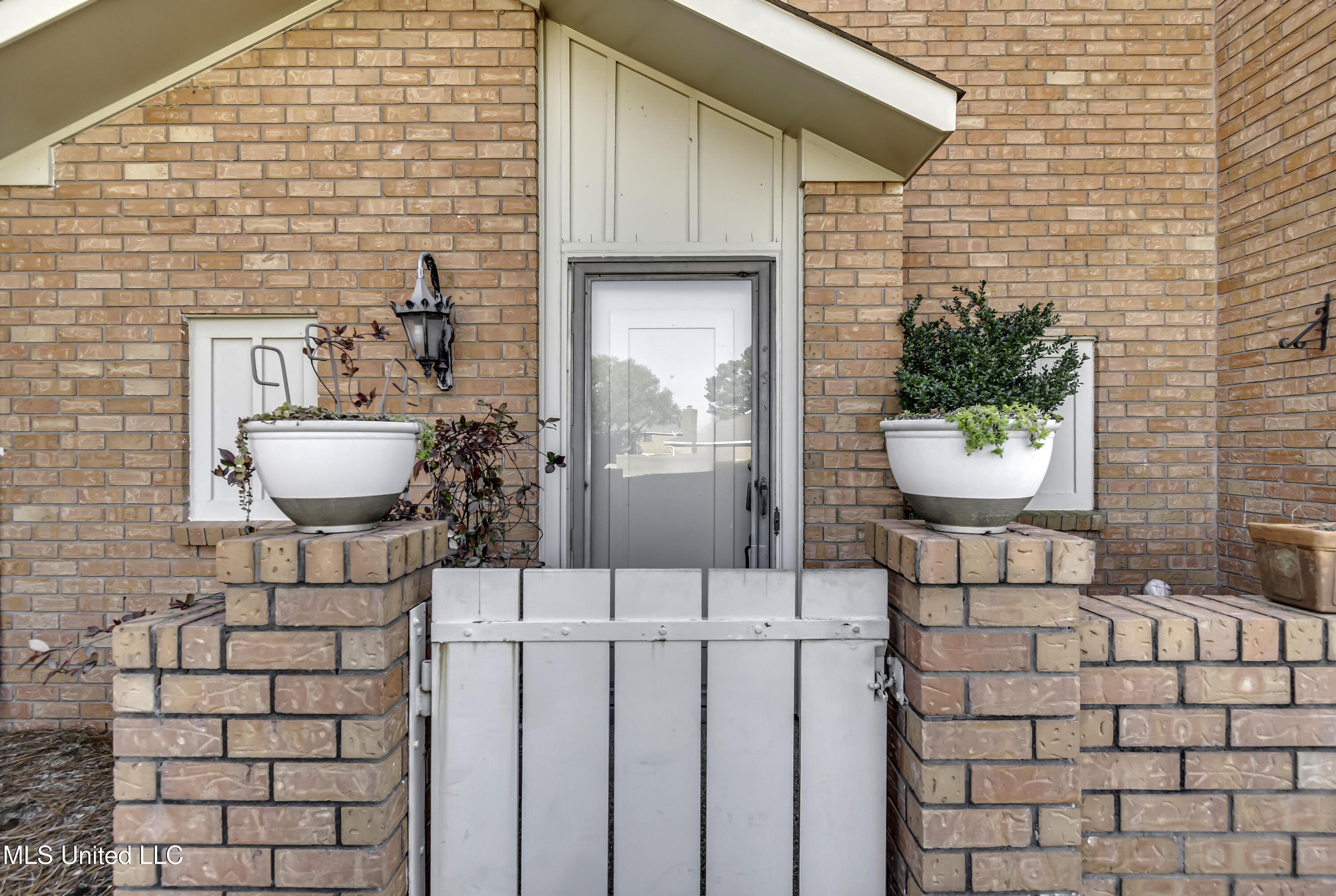 Image 4: 132 Plesant Grove Dr-