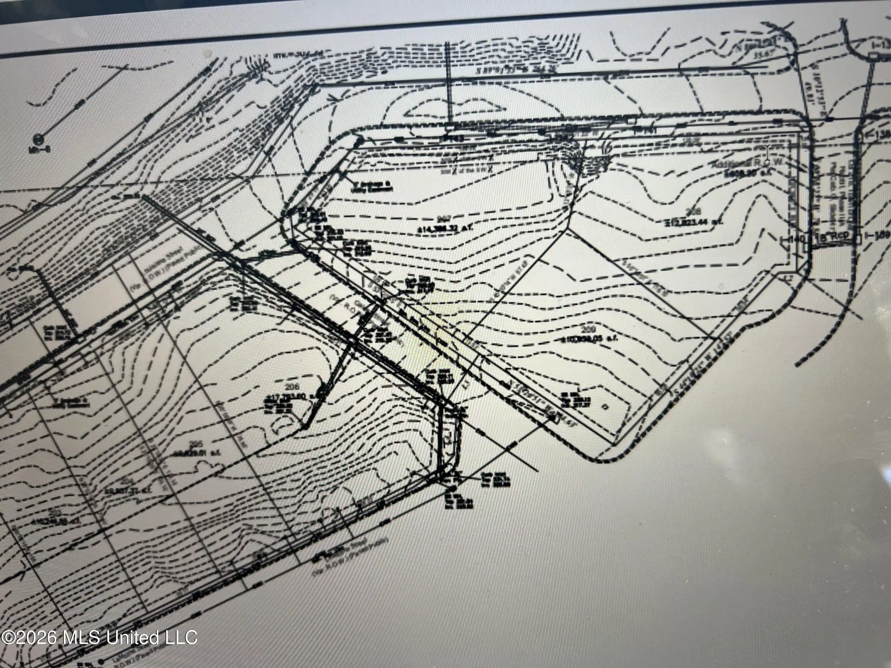 Image 1: 207, 208 209 LR lots