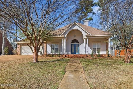 527 Ridge Circle