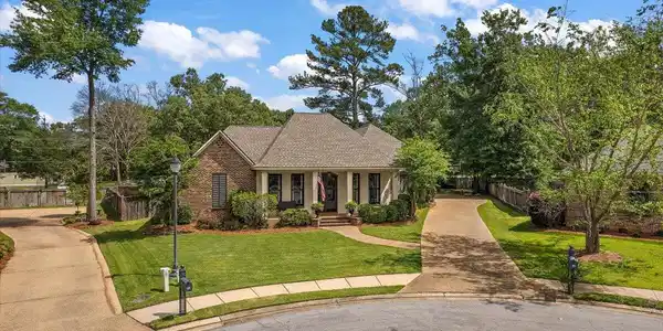 204 Catherine Corner