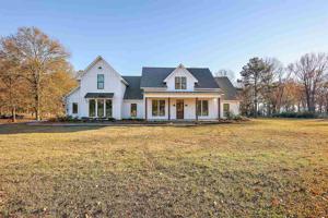 493 TWELVE OAKS TRACE