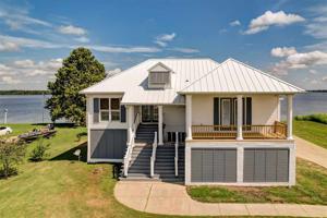 1608 EAGLE LAKE SHORE RD