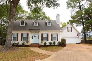 540 BAY POINTE CIR