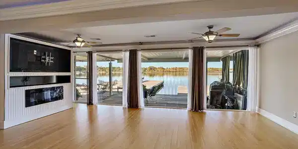 73 Breakers Lane