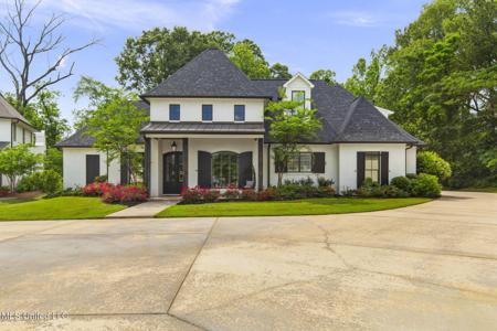 302 Covington Cove