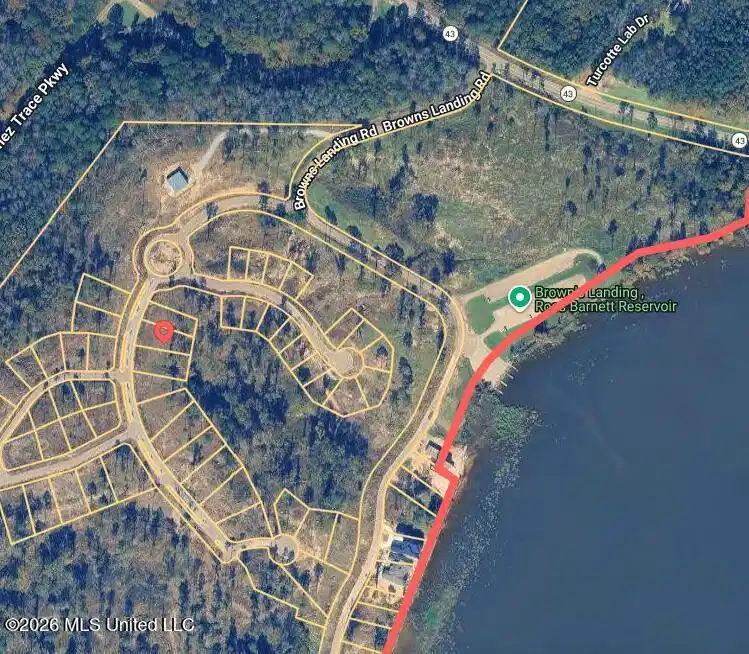 Image 1: Lot 2