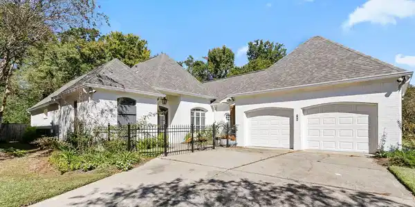 108 Hawks Nest Bluff