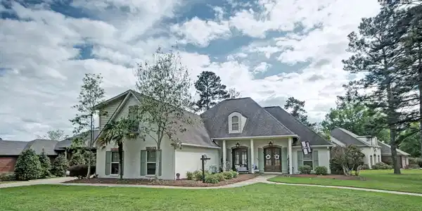 103 Palisades Boulevard