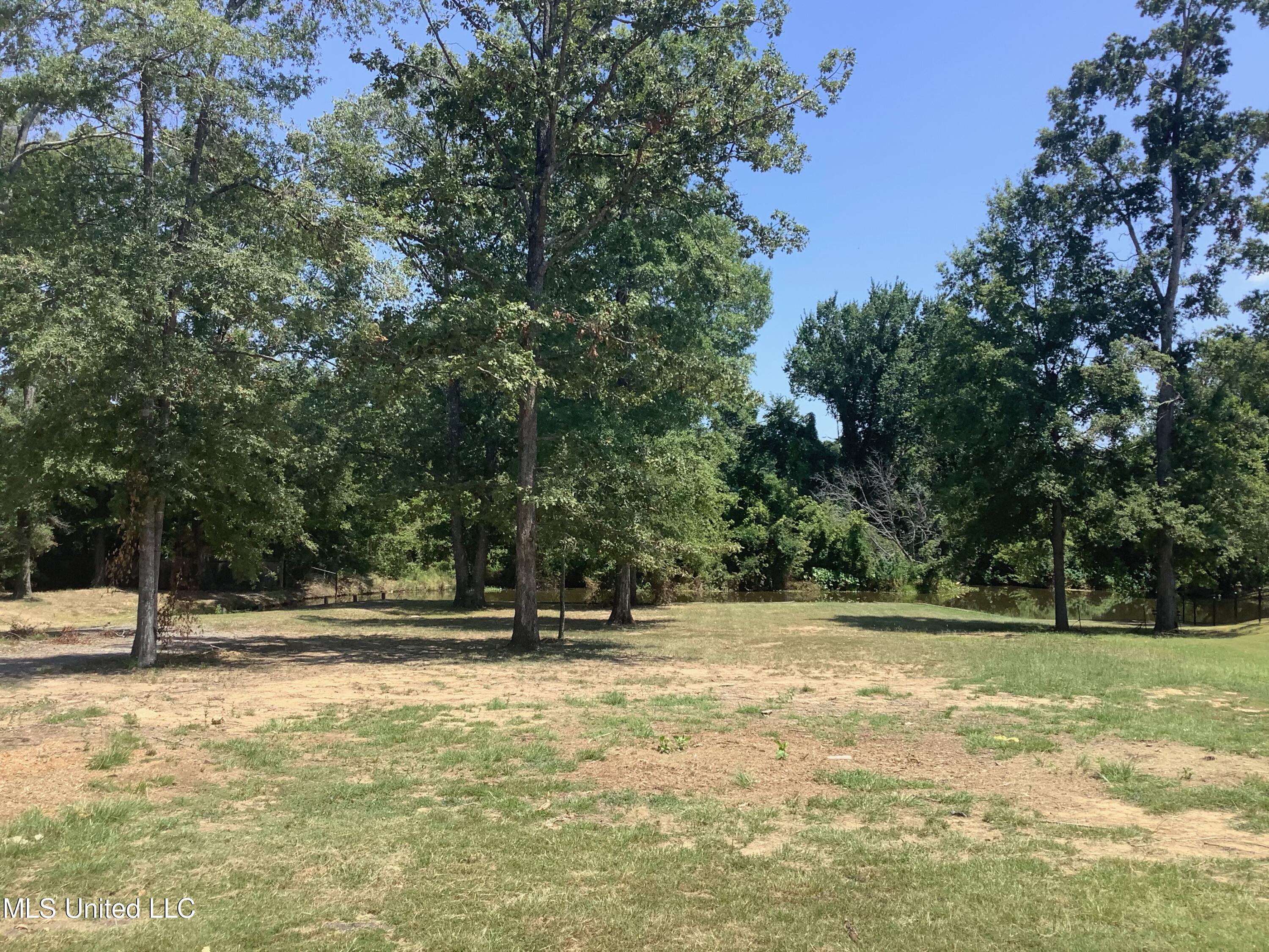 Image 1: Lot 194 152 Peninsula