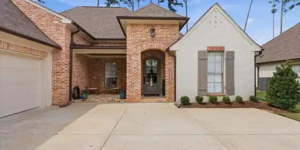 1308 Ballast Way