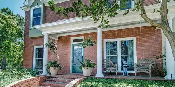 17 BAYTOWNE ROW