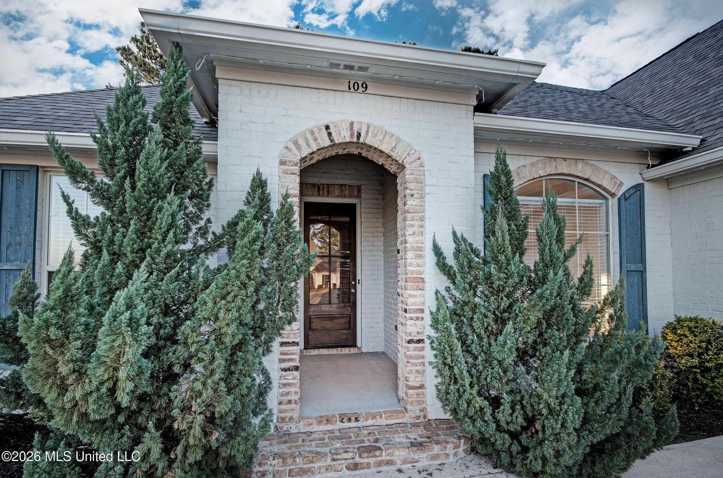 Image 2: IMGP2313_4_5