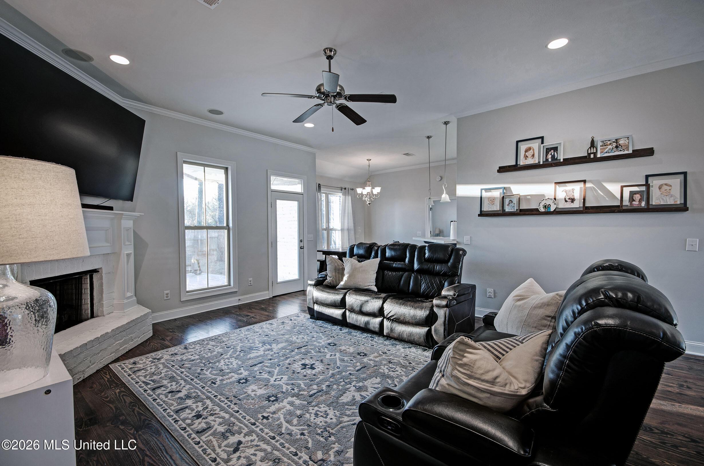 Image 3: IMGP2334_5_6